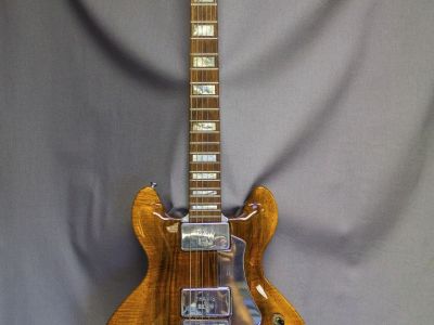 1976 Travis Bean TB1000 Artist Guitar - Mint Condition