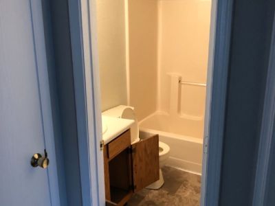 Male Couple w/ Private Bedroom, Private Bathroom for Rent