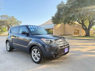 2015 Kia Soul + Wagon 4D