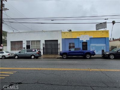 5400 ft Commercial Property For Rent in Los Angeles, CA