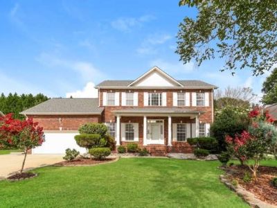4 Bedroom 3.5BA 2921 ft Apartment For Rent in Salisbury, NC