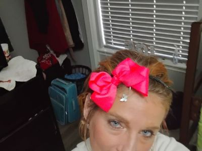 Michelle - Needs a House on iROOMit or a Room