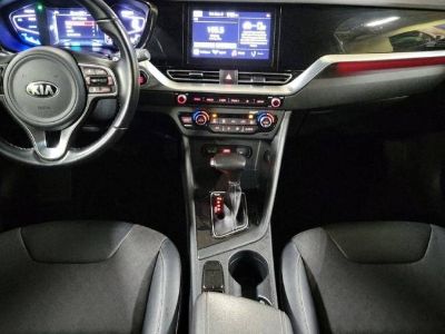 Used 2020 Kia Niro Hybrid Touring Automatic Transmission