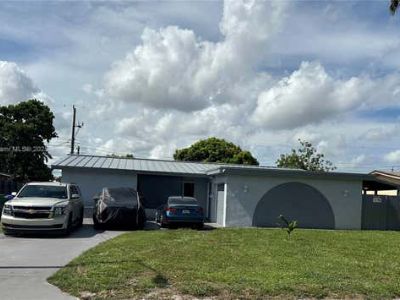 4 Bedroom 3BA 1544 ft Single Family Home For Sale in MIRAMAR, FL