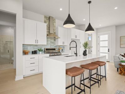 4 Bedroom 3BA 1975 ft Residential Single Family House For Sale in Austin, TX