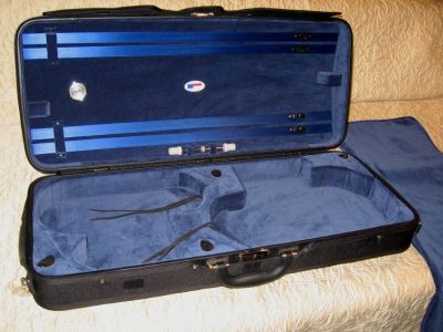 Double case, violin and viola.