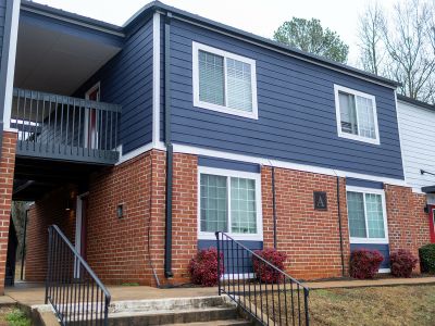 1 Bedroom 1BA 751 ft Pet-Friendly Apartment For Rent in SPARTANBURG, SC
