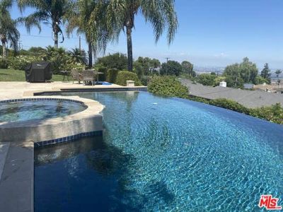 5 Bedroom 4BA 4012 ft Single Family Home For Sale in RANCHO PALOS VERDES, CA