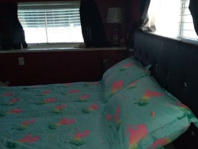 Guest House for rent/share