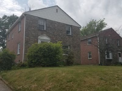 House for Sale!!! Single Family House with 4 Bedrooms 2 Bathrooms. 602 W South Ave, Glenolden, PA