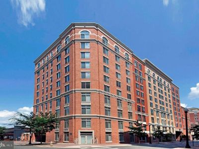 N Garfield St Apt Ph,arlington, Condo For Rent