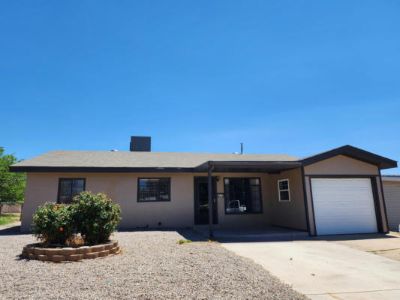 4 Bedroom 1BA 1505 ft Single Family Home For Sale in Alamogordo, NM