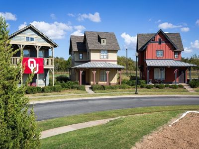 4 bedroom, 4.5 bathroom cottage in Cottages of Norman