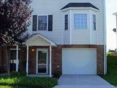 4 Bedroom 2.5BA 2020 ft Apartment For Rent in Lynchburg, VA