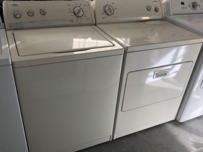 Whirlpool Washer & Electric Dryer