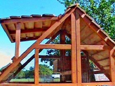 Beautiful Affordable Chicken Coops Hen Houses -PORTABLE AND EASILY CLEANED-