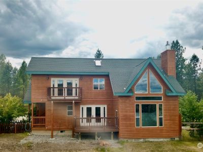 2 Bedroom 2BA 2227 ft Single Family House For Sale in Republic, WA