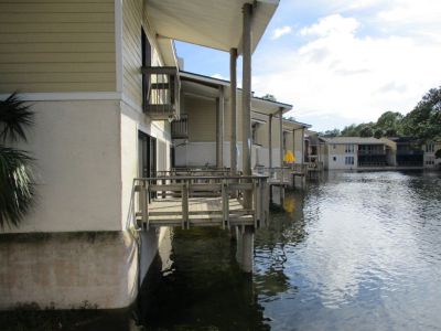 Best Kept Secret in Jacksonville’s Southside Area- huge 2200sq. Condo/with water views.