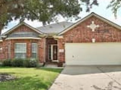 4 Bedroom 2BA 2144 ft² House For Rent in Pearland, TX 3705 Wellington Dr