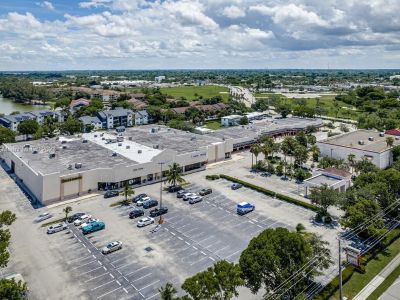 Commercial Property For Rent in Margate, FL
