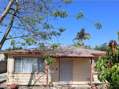 2 Bedroom 1BA 744 ft Furnished Office Space For Rent in Los Angeles, CA