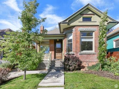 3 Bedroom 2BA 1746 ft Single Family Home For Sale in SALT LAKE CITY, UT