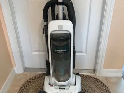 Kenmore Upright Bagless Vacuum with attachments