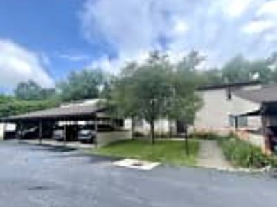 2 Bedroom 1BA Apartment For Rent in Cortland, NY 847 Lime Hollow Rd unit 4