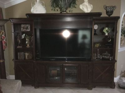 TV entertainment center