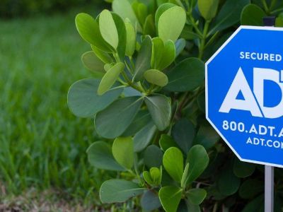 FREE CAMERA & SECURITY EQUIPMENT FREE INSTALLATION OFFER! Call 1 877-766-1025 SENIOR MEDICAL KEYFOB