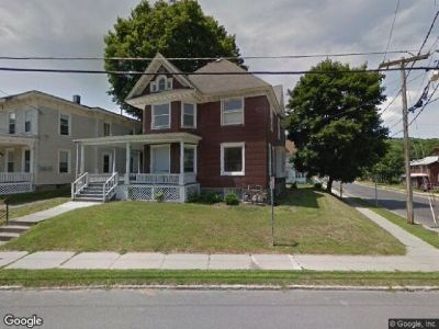 One bedroom for sublease
