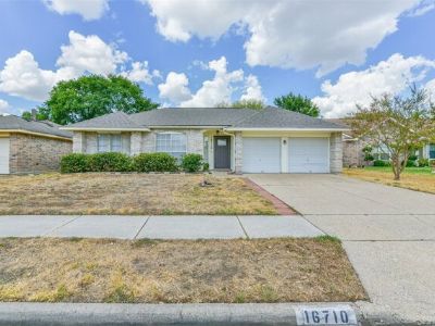 Sky Blue Ln, Houston, Home For Rent