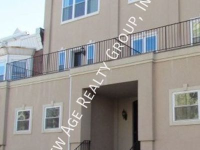 Two Bedroom Apartment in West Philly!