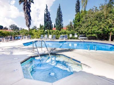 For sale: 3 Bed 3 Bath condo in Toluca Lake for $444,900
