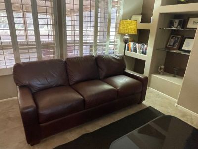 BROWN NEWER LEATHER COUCHES