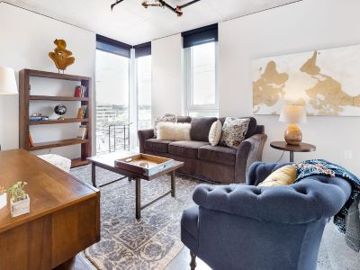 3 Bedroom 2BA Condo Vacation Rental in Deluxe Downtown Family Condo - Q21 #426, Portland,...