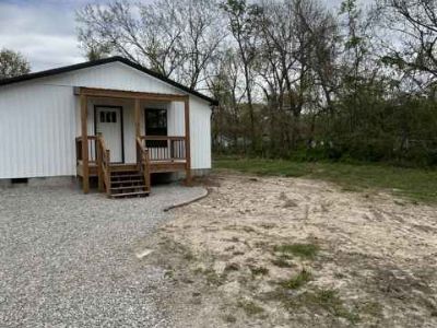 1 Bedroom 1BA 800 ft Pet-Friendly Apartment For Rent in Pittsburg, KS
