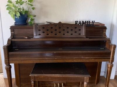 Piano for sale