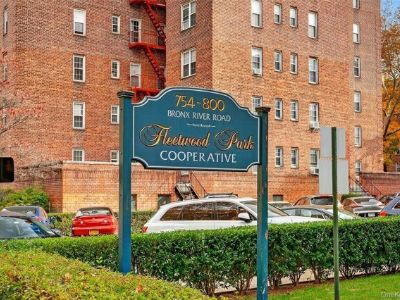 Bronx River Rd Apt A, Yonkers, Flat For Rent