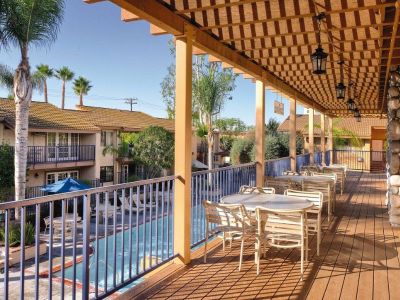 Dolphins Cove Disney Getaway - 3 Bedroom Available