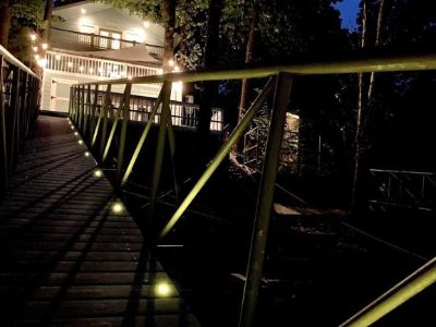 Lakefront on South Grand with Private Dock! Sleeps 10.