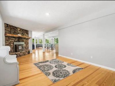 4 Bedroom 4.5BA 3500 ft Furnished Pet-Friendly Apartment For Rent in Stone County, MO