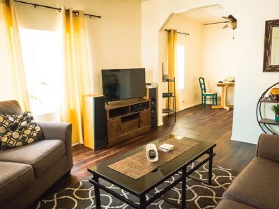 2 Bedroom 1 Bathroom House Summer Sublease
