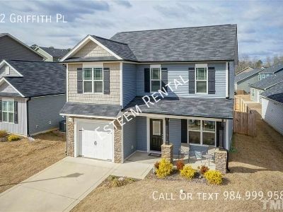 3 Bedroom 2BA 1760 ft Pet-Friendly Single-family home For Rent in Clayton, NC