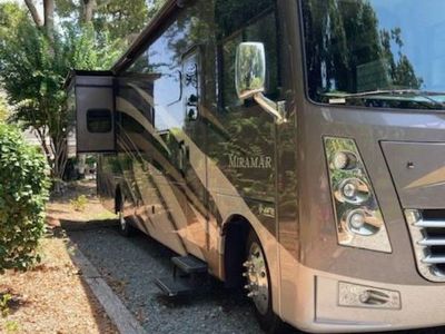 2018 Thor Motor Coach 35.3 For Sale by Dealer in Hampstead, North Carolina