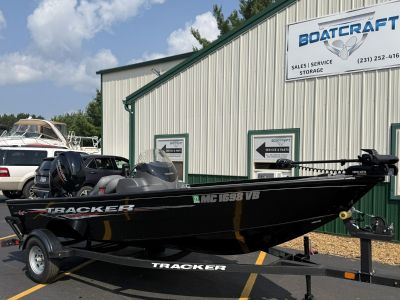 2025 Tracker Boats Tracker Super Guide V16