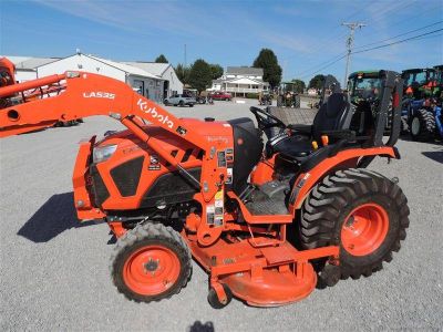 2020 KUBOTA LX3310HSD