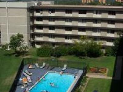 Apartment sublease $775/mo