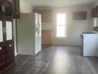 1 Bedroom 1BA Apartment For Rent in Erie, PA 445 W 18th St