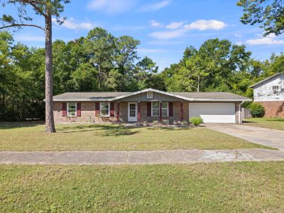 3 Bedroom 2BA 1333 ft House For Rent in Niceville, FL